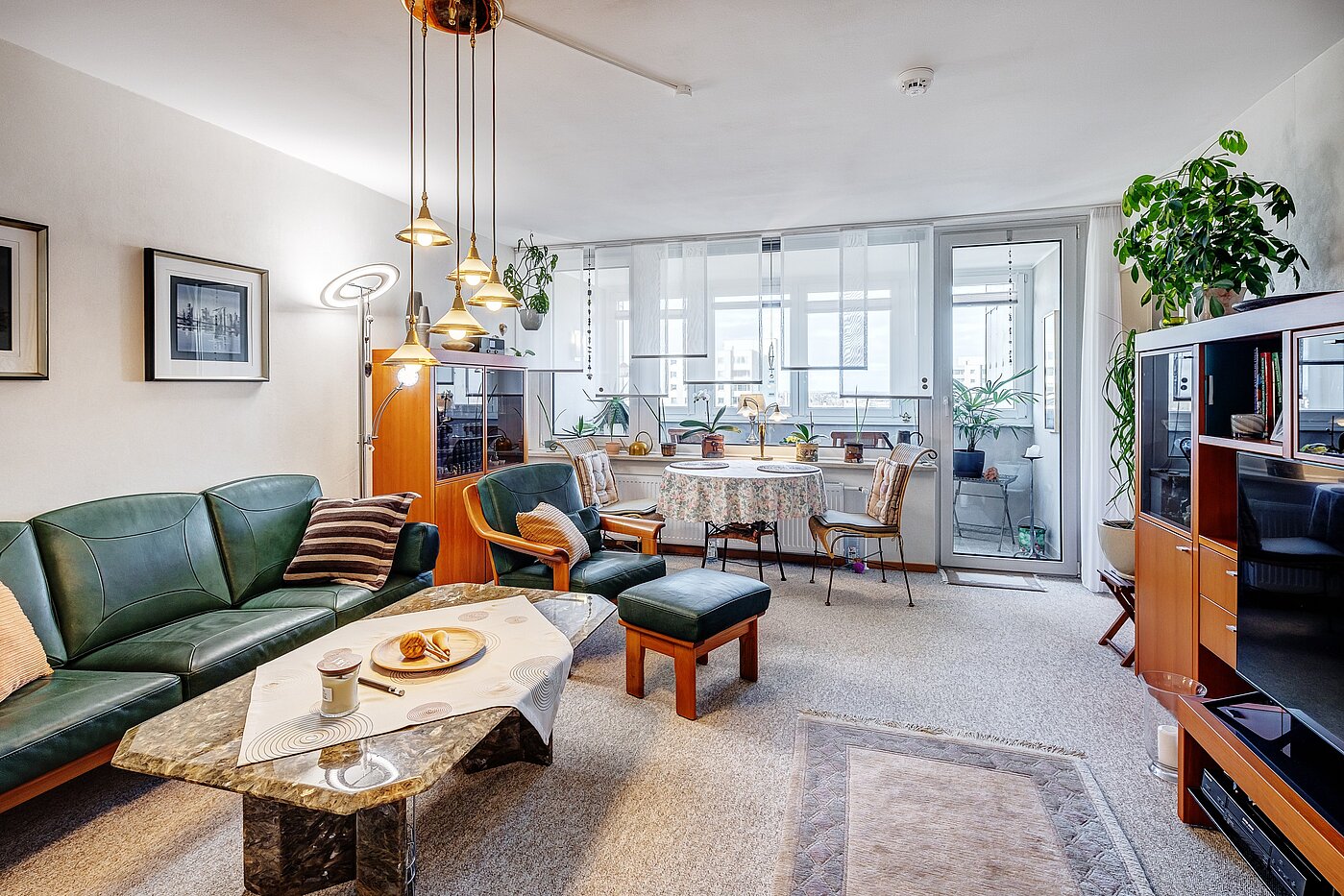 Etagenwohnung mit 3 Zimmern | München-Feldmoching | 2201ML2 | Blick in das große Wohnzimmer...