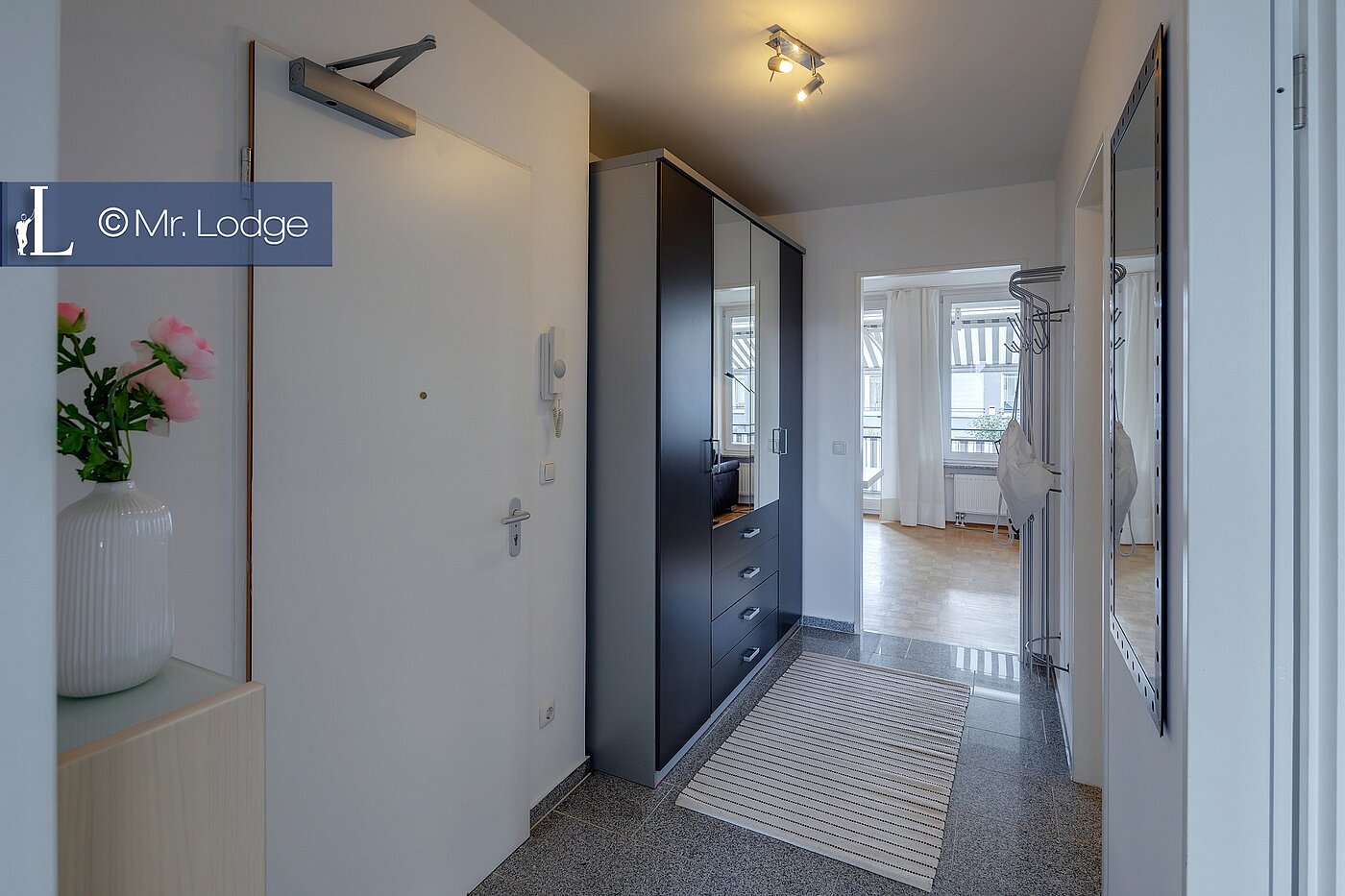 Etagenwohnung mit 2 Zimmern | München-Trudering | 1907ML1 | Geräumiger Flur