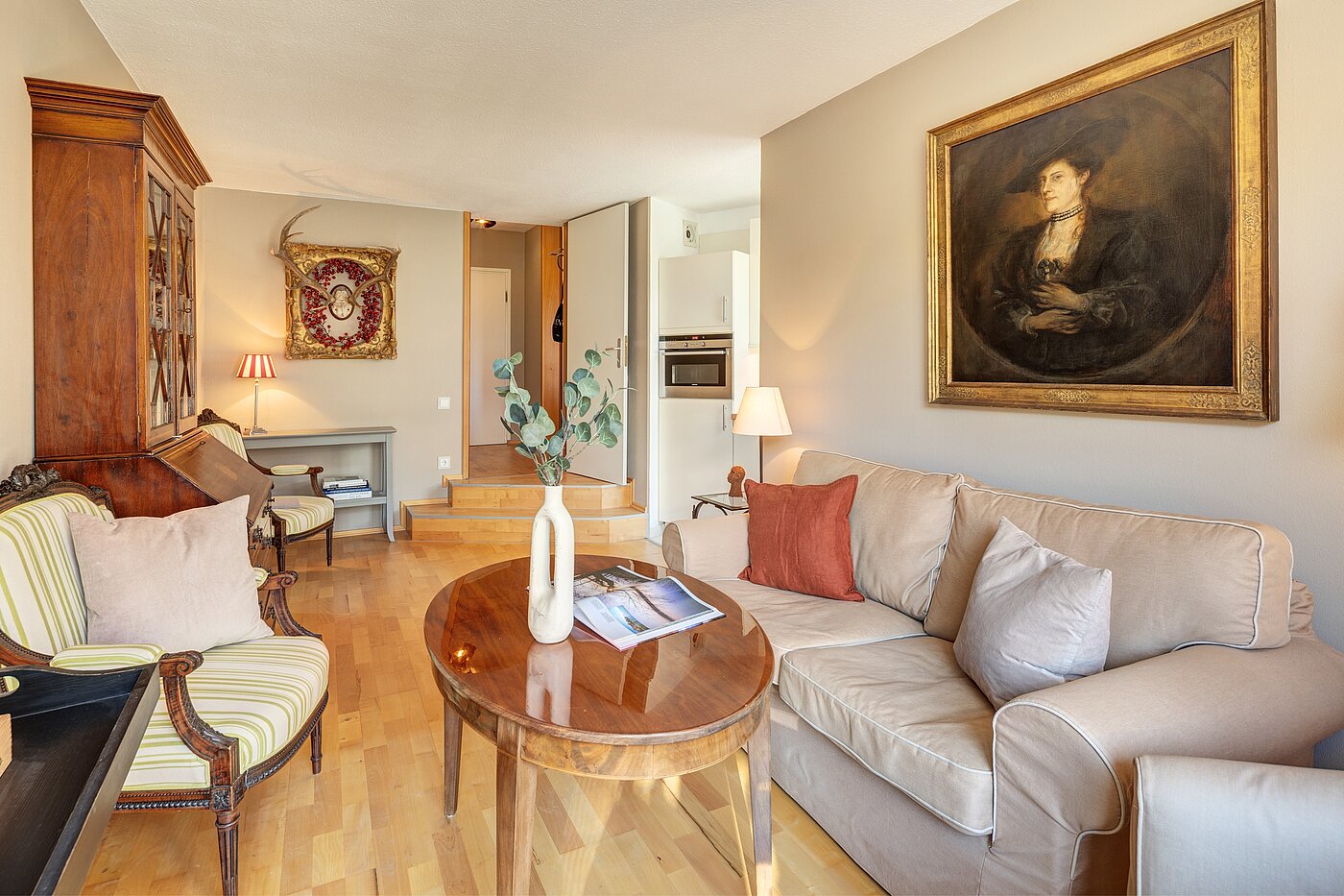 Etagenwohnung mit 1.5 Zimmern | München-Maxvorstadt | 70480 | Wohnzimmer