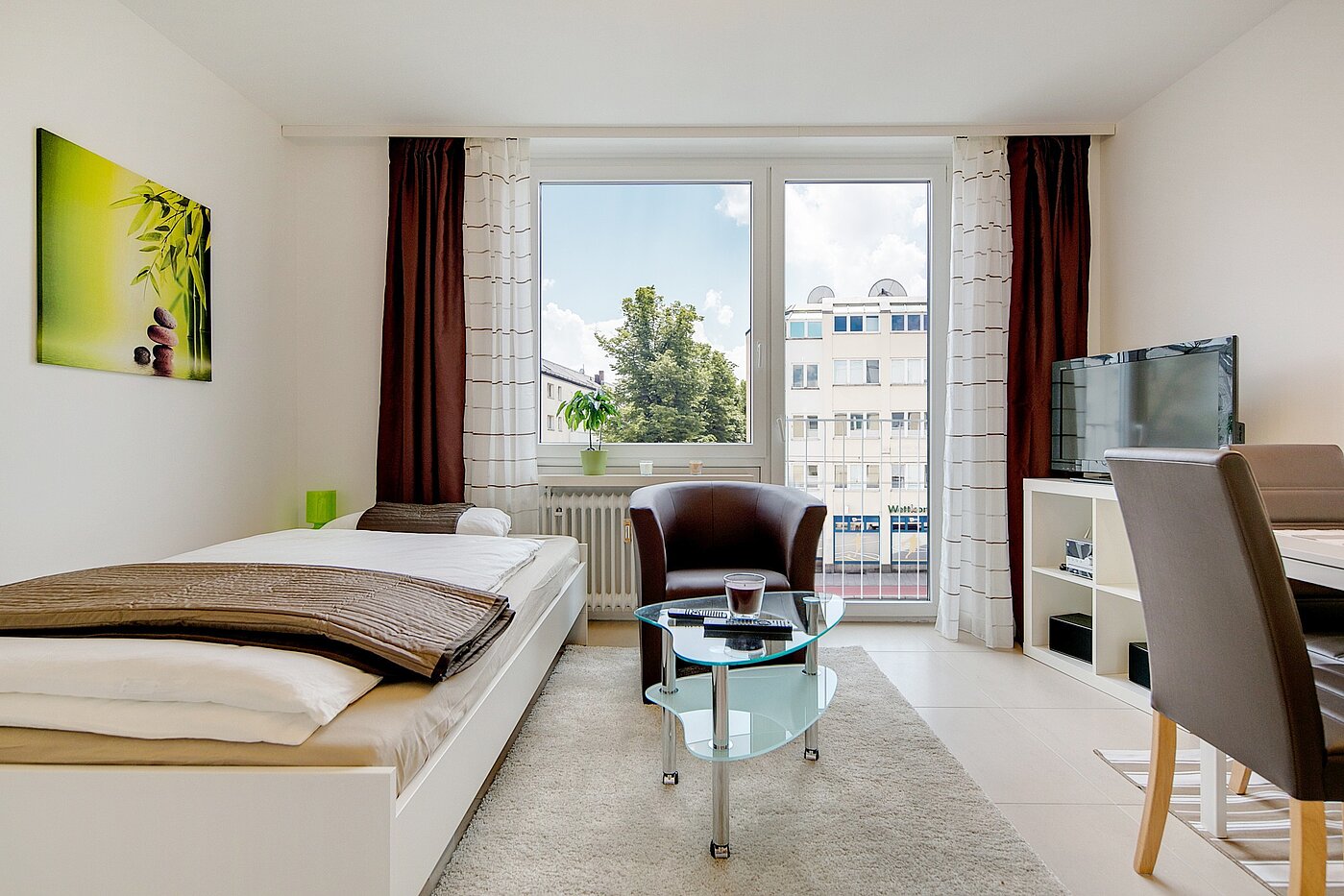 Etagenwohnung mit 1 Zimmer | München-Berg am Laim | 2209ML2 | ...in das lichtdurchflutete Apartment