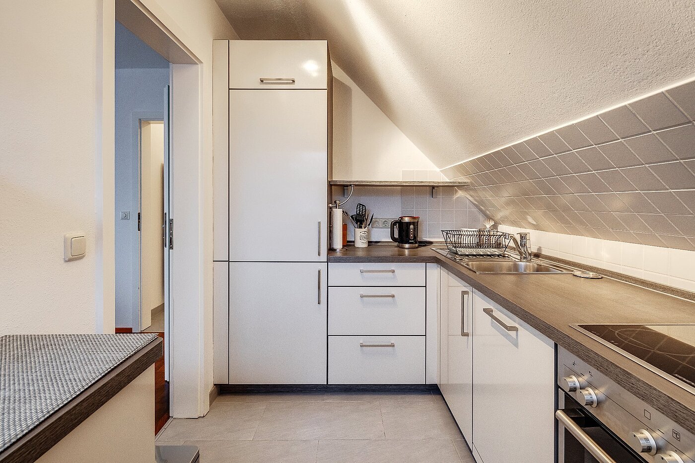 Etagenwohnung mit 2 Zimmern | Unterhaching | 2004ML7 | voll ausgestattet