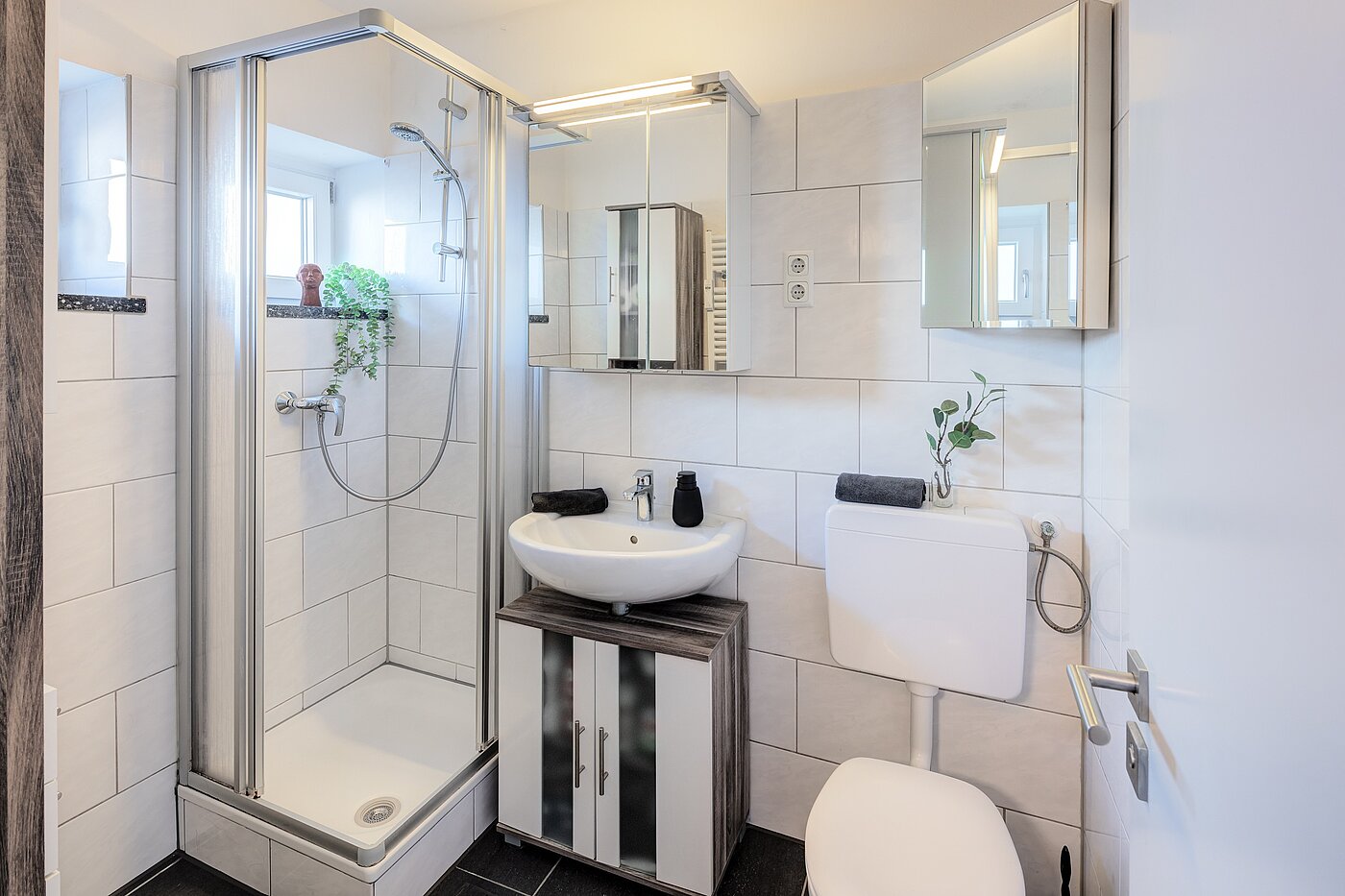 Apartment mit 1 Zimmer | München-Schwabing | 70211 | ...und Tageslicht