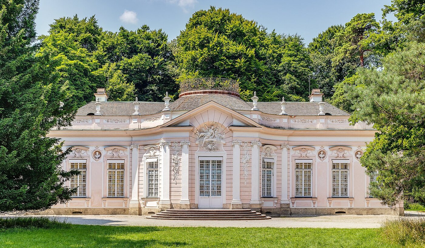 Etagenwohnung mit 2 Zimmern | München-Nymphenburg | 2107ML3 | lädt zum Spazieren und...