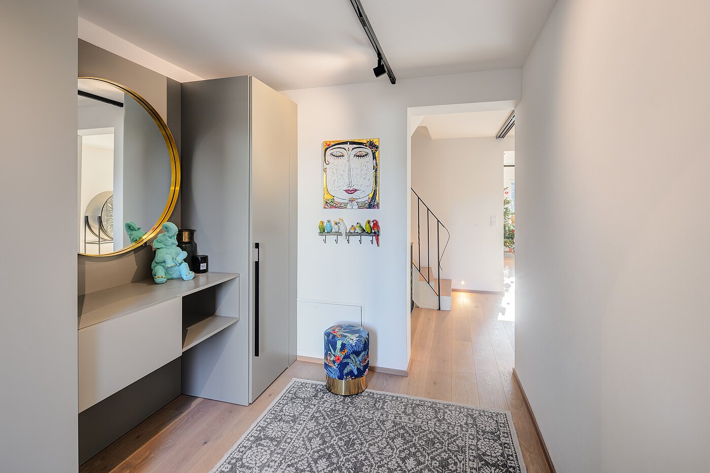 Reiheneckhaus mit 6 Zimmern | München-Trudering | 70191 | ...Eingangsbereich