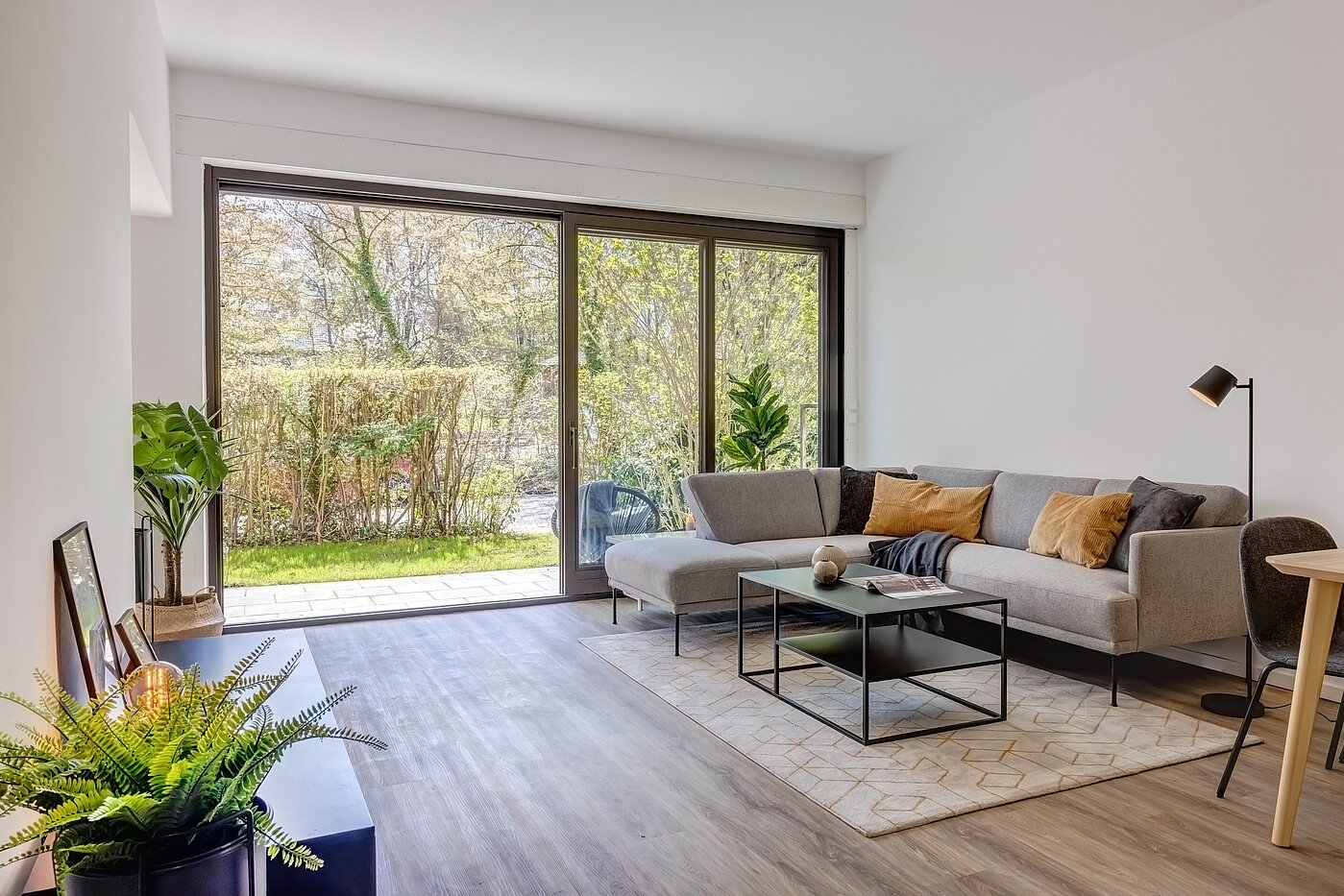 Etagenwohnung mit 2.5 Zimmern | München-Obermenzing | 700191