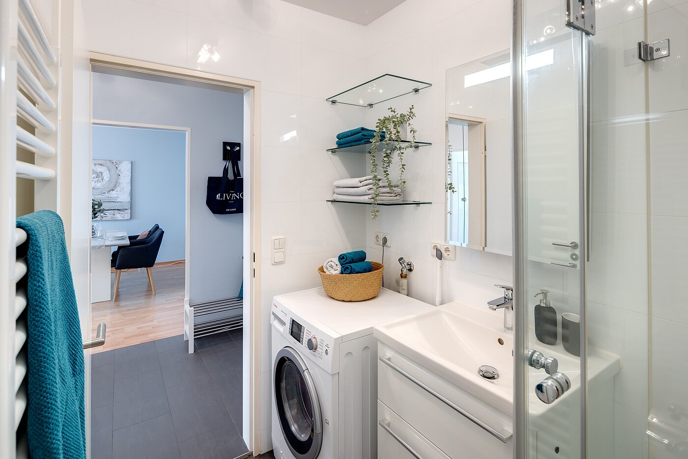 Etagenwohnung mit 2 Zimmern | München-Schwabing | 70013 | ...mit Platz für die Waschmaschine