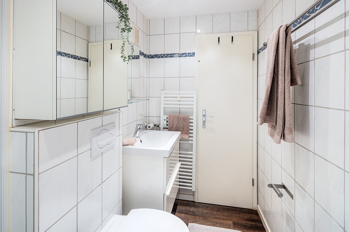Etagenwohnung mit 1 Zimmer | München-Neuhausen | 702271 | ...Waschtisch