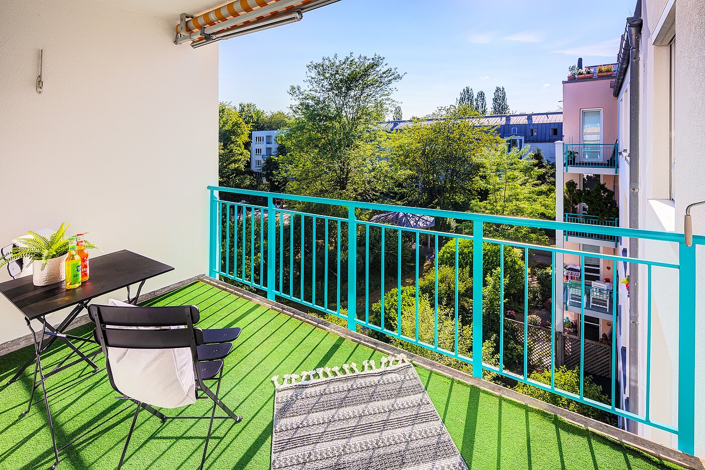 Etagenwohnung mit 3 Zimmern | München-Oberföhring | 70246 | Sonnige Südwest Loggia mit...
