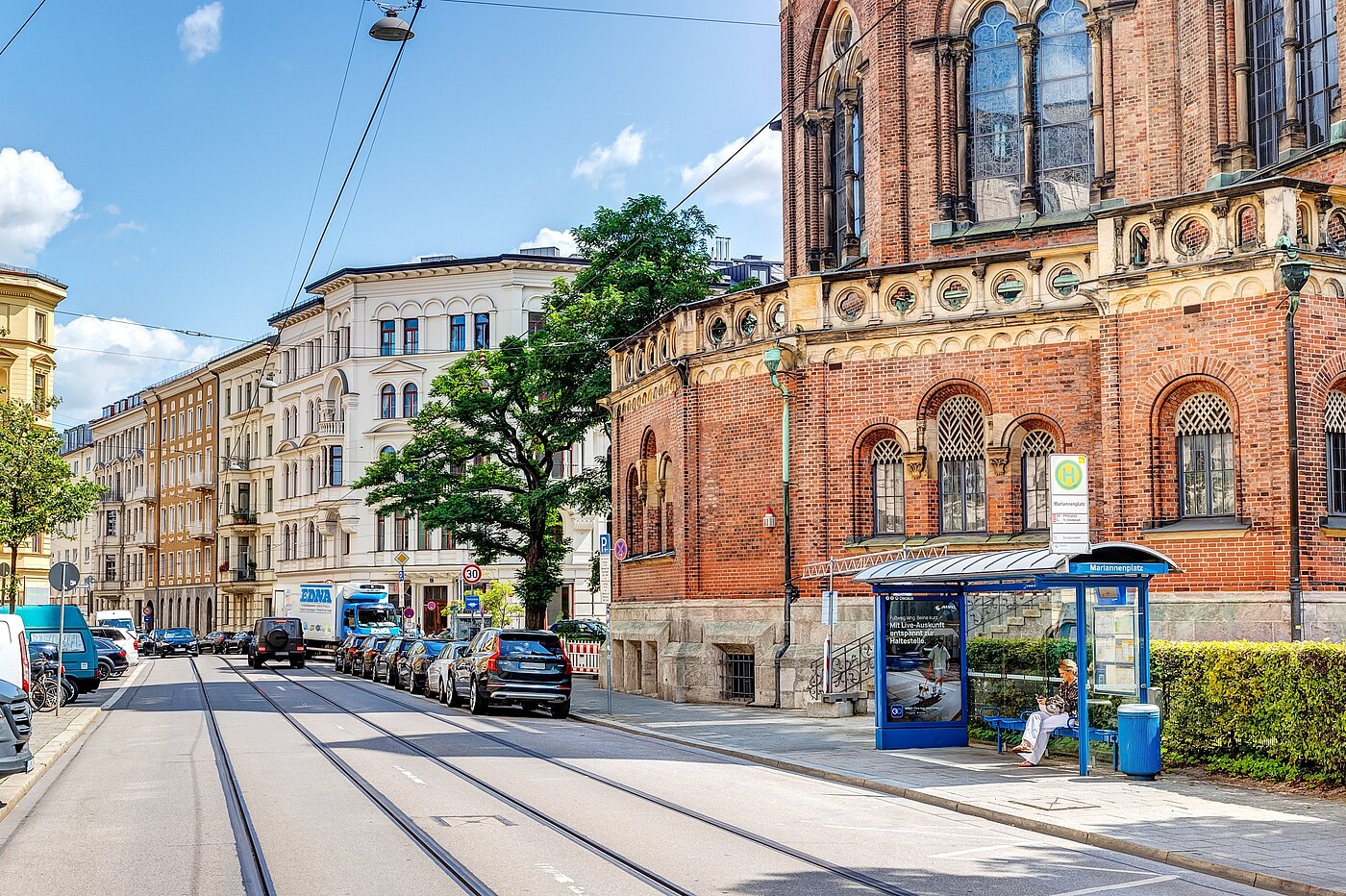 Erdgeschosswohnung mit 1.5 Zimmern | München-Lehel | 70149 | Um die Ecke