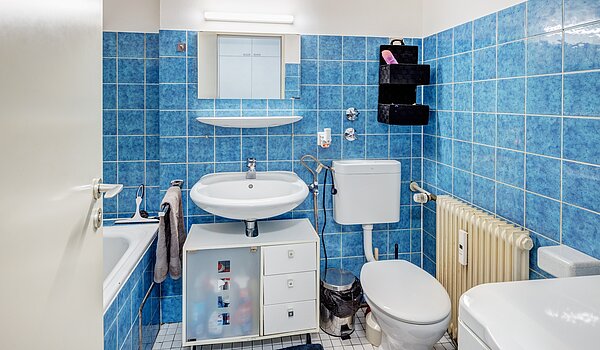 Etagenwohnung mit 1 Zimmer | München-Bogenhausen | 70264 | Bad mit Badewanne