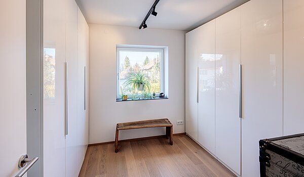 Reiheneckhaus mit 6 Zimmern | München-Trudering | 70191 | Ankleidezimmer