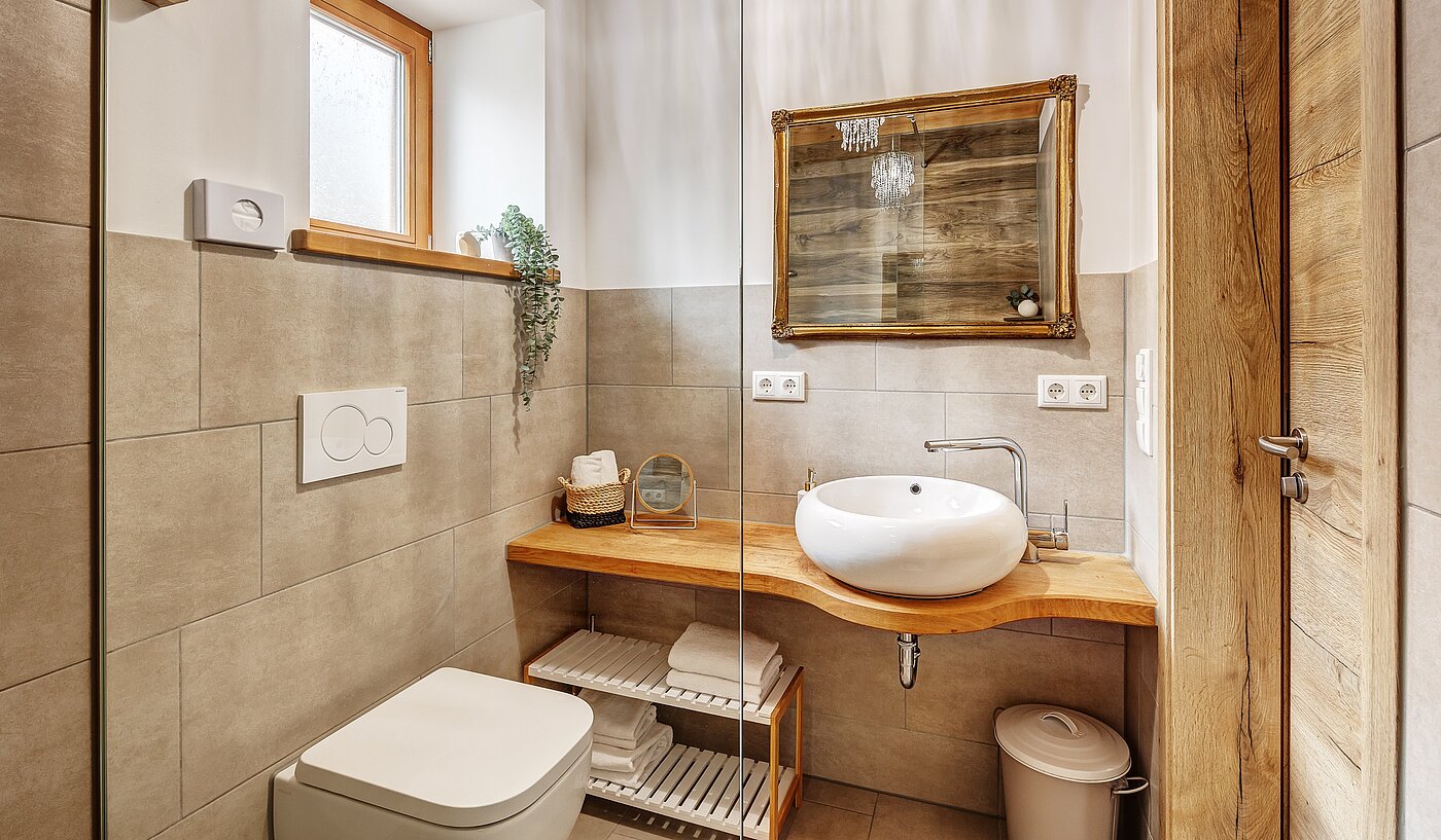 Etagenwohnung mit 6 Zimmern | 70095 | ...mit Bad en Suite...