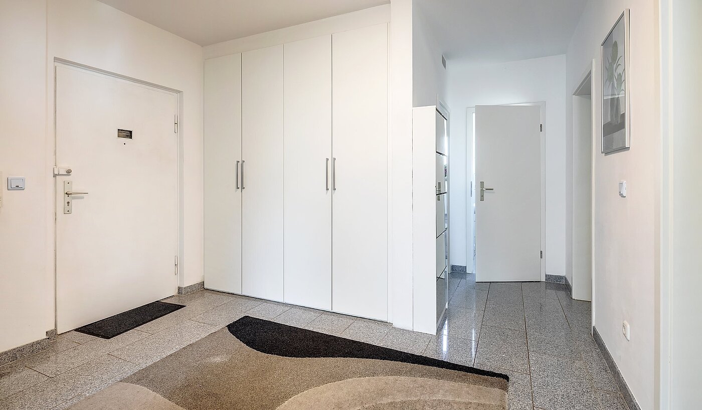 Etagenwohnung mit 4 Zimmern | München-Berg am Laim | 2002ML3 | mit Einbauschränken