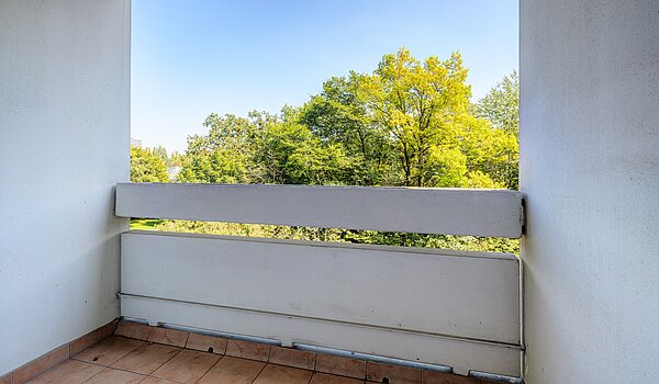Etagenwohnung mit 3 Zimmern | München-Bogenhausen | 70261 | ...und weiterem Balkon