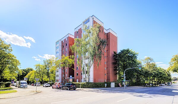 Etagenwohnung mit 4 Zimmern | München-Aubing | 70276 | Außenansicht