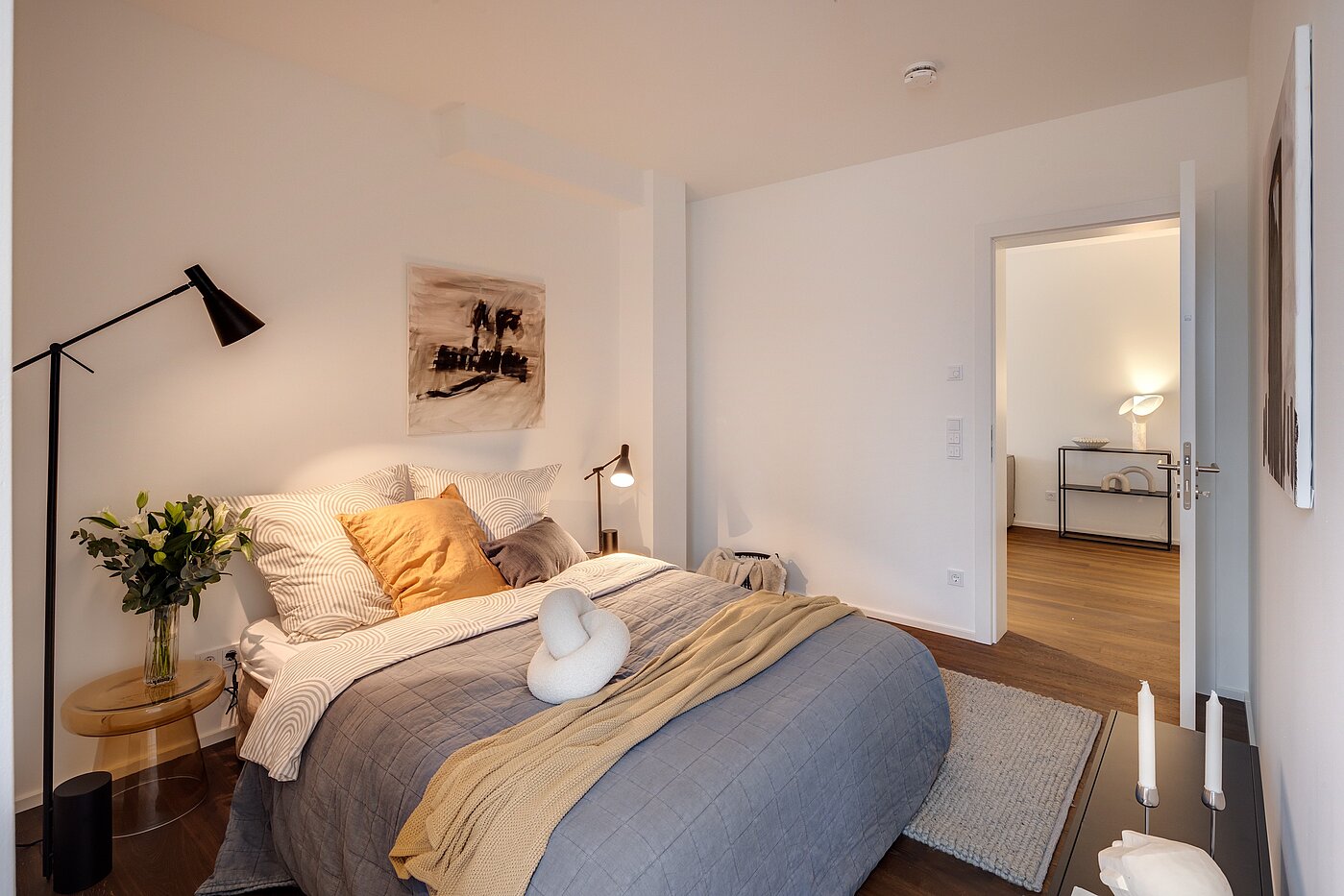 Terrassenwohnung mit 2 Zimmern | München-Harlaching | 70372 | Schlafen 1