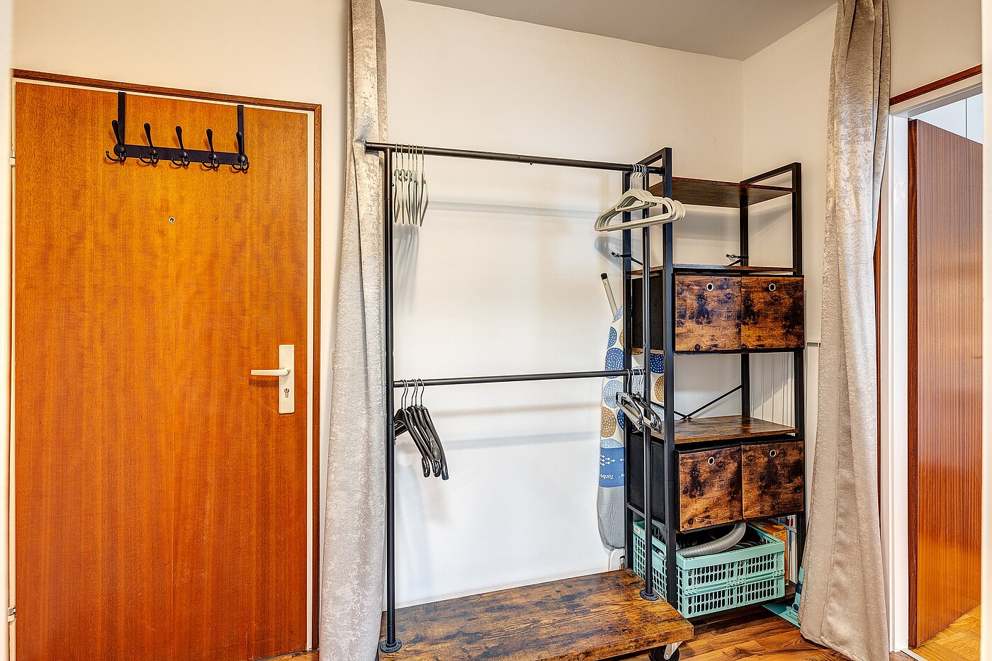 Apartment mit 1 Zimmer | 70478 | ...Stauraum