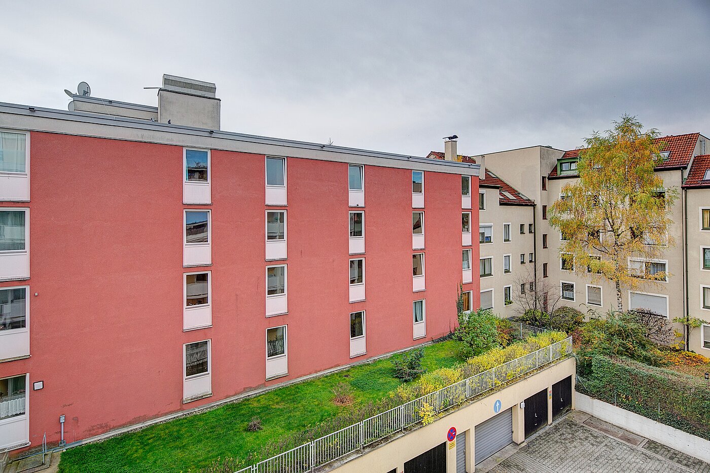 Etagenwohnung mit 1 Zimmer | München-Berg am Laim | 70064 | Blick in den Innenhof