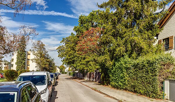 Etagenwohnung mit 3 Zimmern | München-Trudering | 70481 | Ruhige Anwohnerstraße