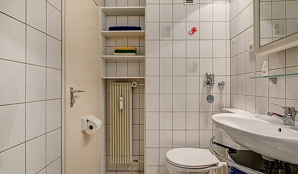 Apartment mit 1 Zimmer | München-Feldmoching | 70484 | Badezimmer