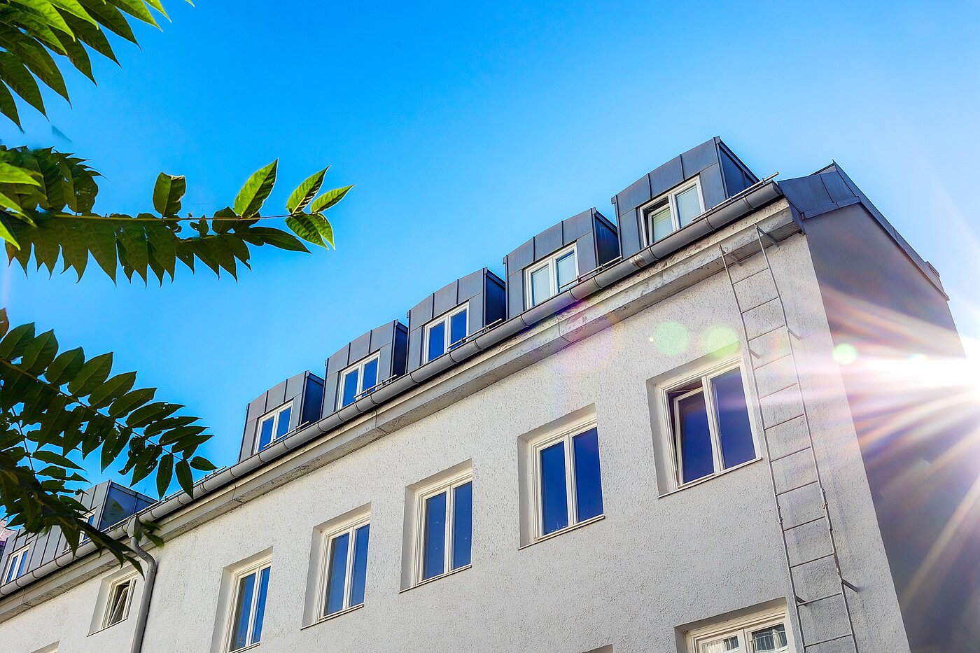 Etagenwohnung mit 2 Zimmern | München-Isarvorstadt | 70089 | Hausansicht Rückgebäude