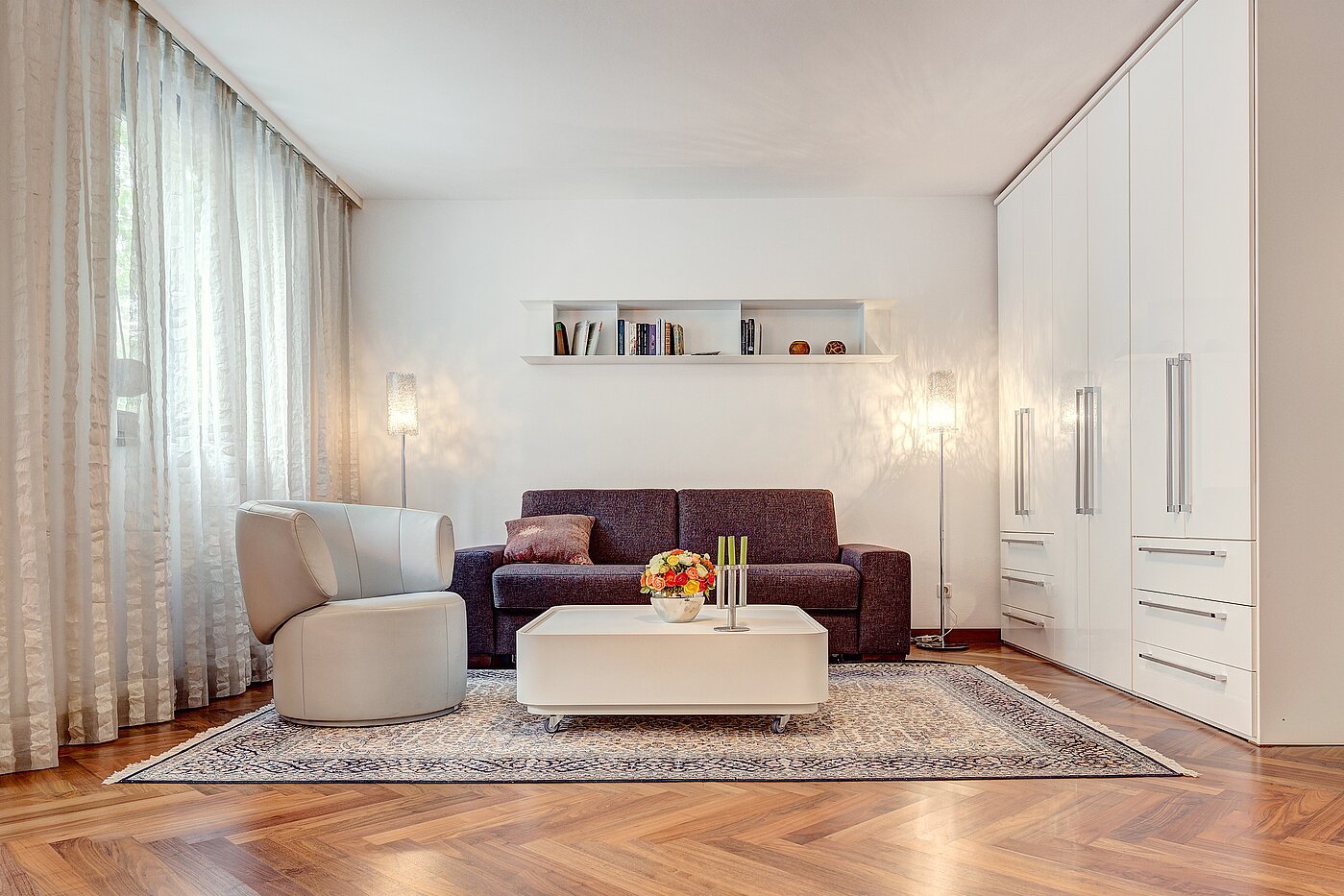 Etagenwohnung mit 1 Zimmer | München-Schwabing | 2207ML10 | Ausziehbare Schlafcouch