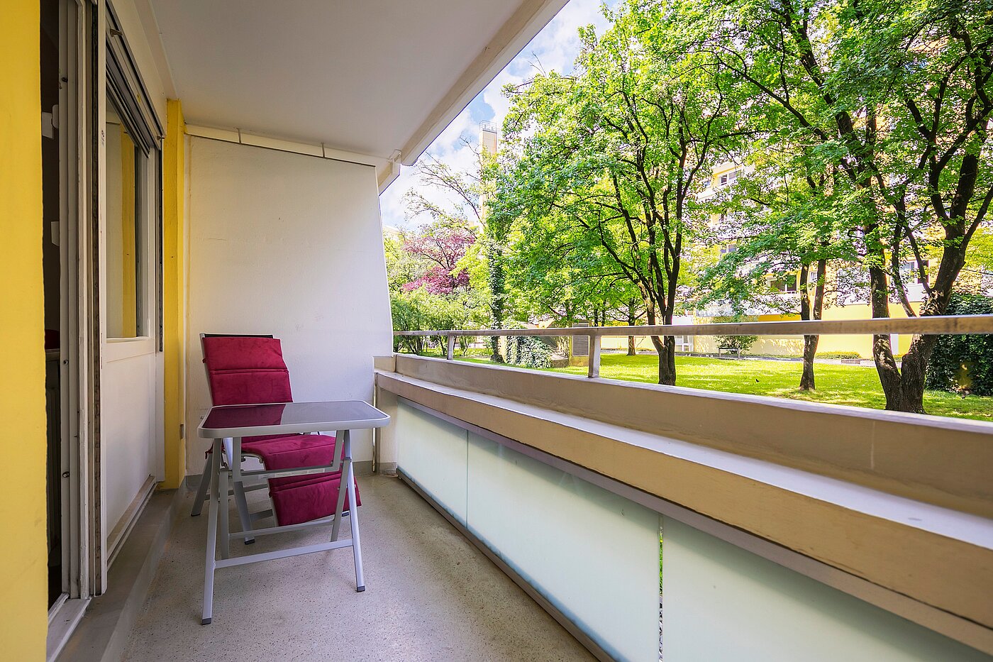 Erdgeschosswohnung mit 1 Zimmer | München-Nymphenburg | 2203ML1 | Sonniger Westbalkon...