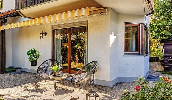 Etagenwohnung mit 3 Zimmern | München-Trudering | 70481 | Sonnige Terrasse...