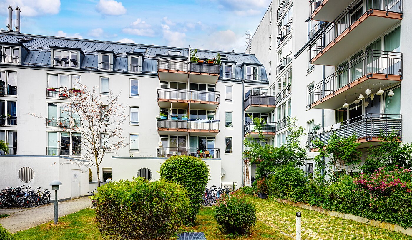 Etagenwohnung mit 2 Zimmern | München-Obersendling | 70039 | Rückansicht der Anlage