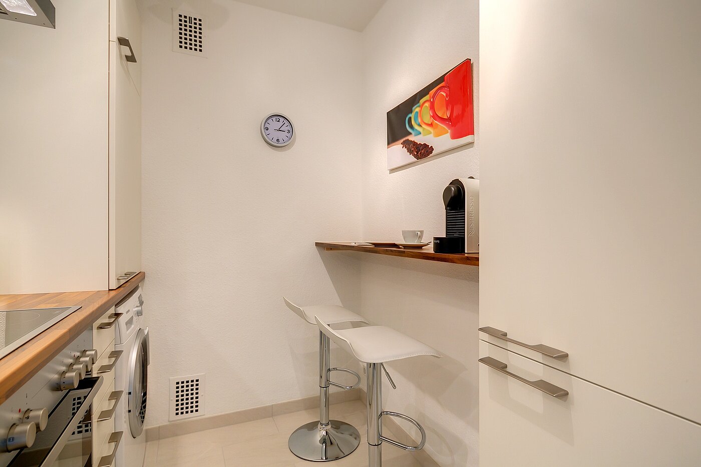 Etagenwohnung mit 2 Zimmern | München-Schwabing | 70096 | Ideale Ausstattung
