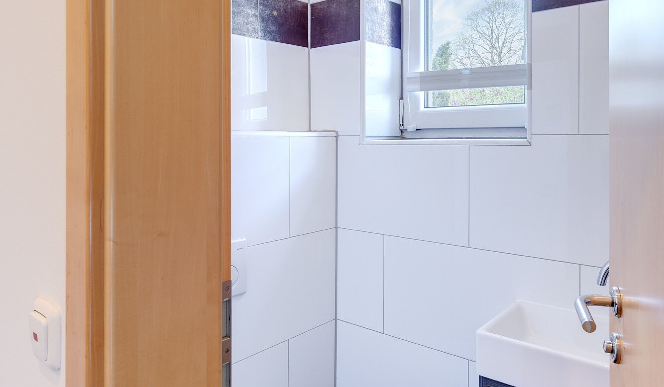 Doppelhaushälfte mit 6.5 Zimmern | Unterschleißheim | 70122 | Gäste-WC