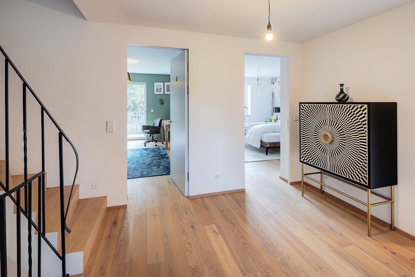 Reiheneckhaus mit 6 Zimmern | München-Trudering | 70191 | Diele im Obergeschoss