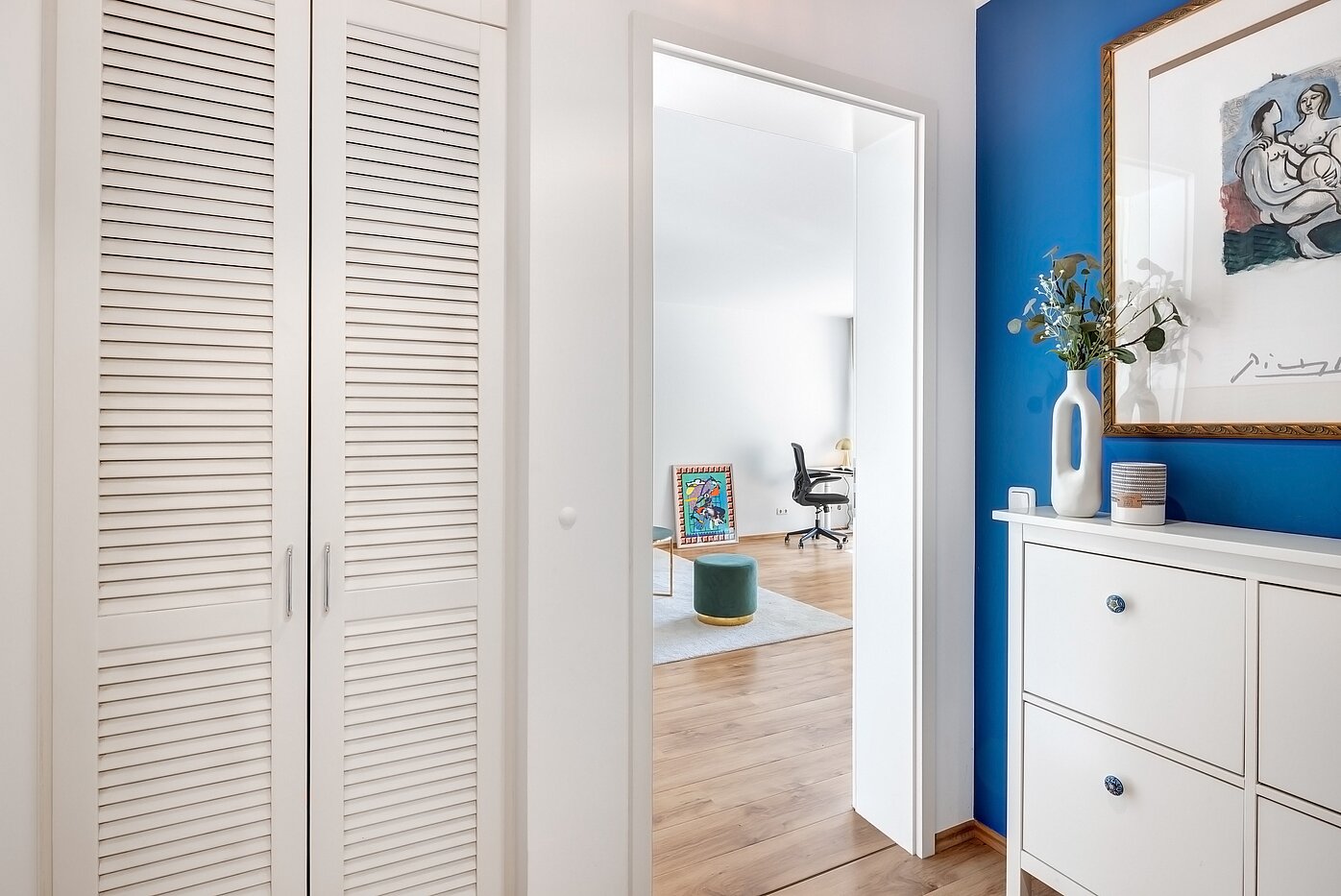 Etagenwohnung mit 2 Zimmern | München-Maxvorstadt | 70001 | Mit praktischem Einbauschrank