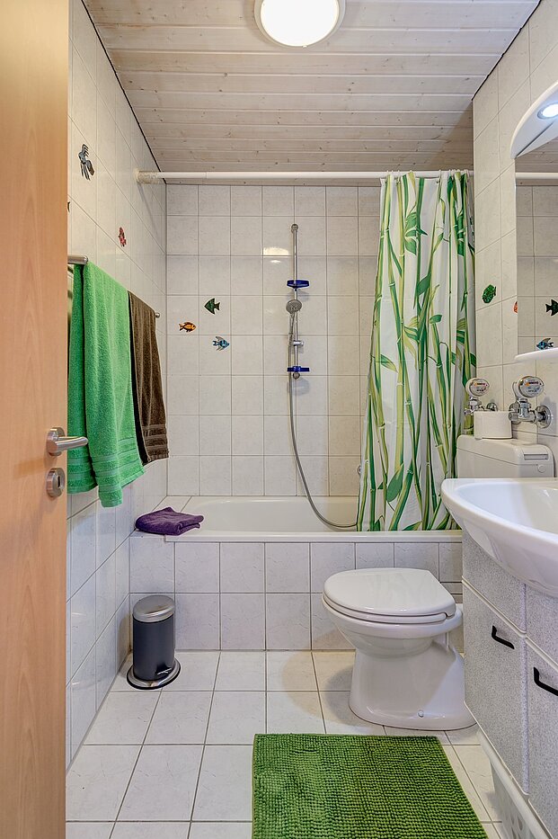 Etagenwohnung mit 2 Zimmern | Eching | 1810ML2 | Hell gefliestes Bad