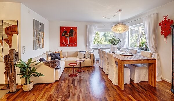 Reiheneckhaus mit 3 Zimmern | Kreuth | 70037 | Heller Wohn- und Essbereich...