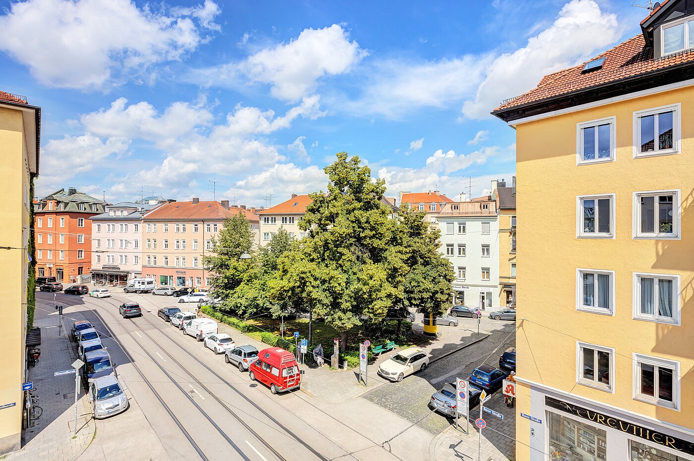 Etagenwohnung mit 3 Zimmern | München-Maxvorstadt | 70133 | Barer Straße