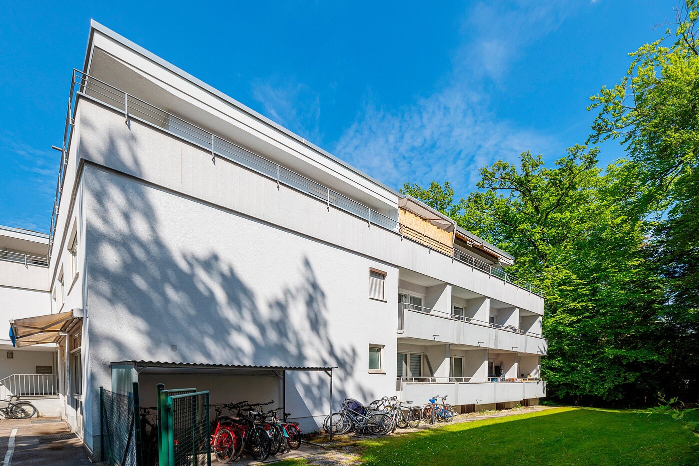 Etagenwohnung mit 1 Zimmer | München-Solln | 70137 | Große Gemeinschaftsflächen