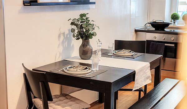 Etagenwohnung mit 1.5 Zimmern | München-Neuhausen | 70473 | Gemütlicher Essplatz