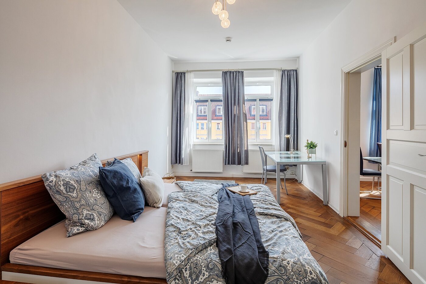 Etagenwohnung mit 5 Zimmern | München-Au | 2009ML3 | ...mit breiter Fensterfront