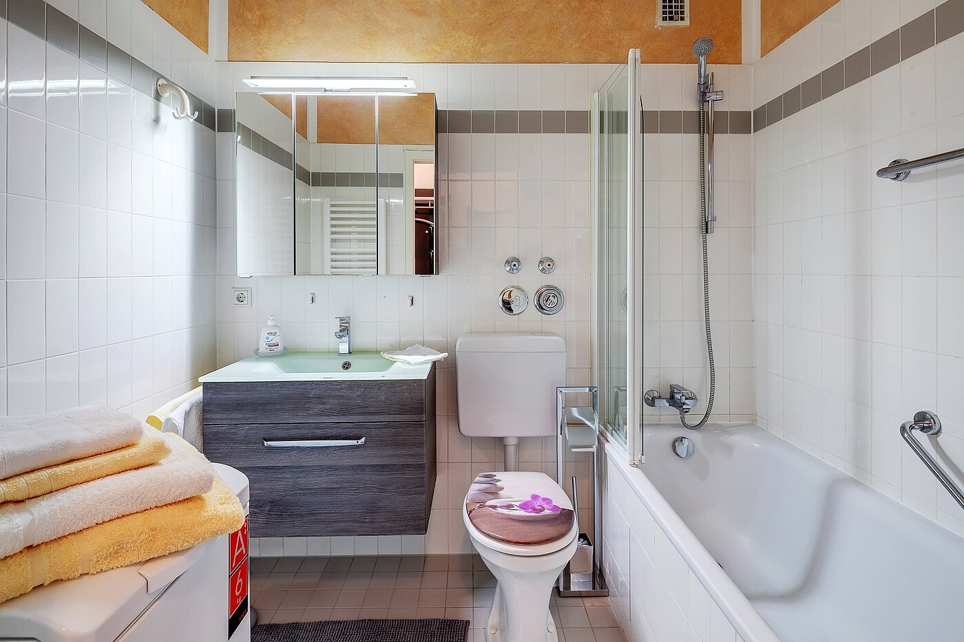 Etagenwohnung mit 2 Zimmern | München-Aubing | 2104ML1 | Geschmackvolles Bad...