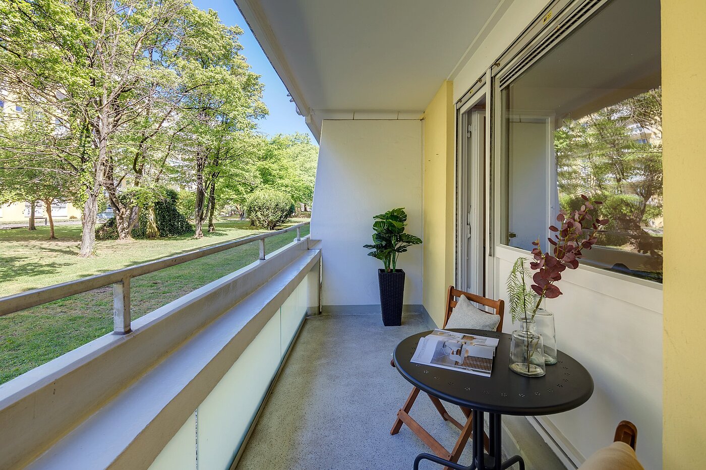 Etagenwohnung mit 3 Zimmern | München-Neuhausen | 1803D7 | Gemütlicher Balkon