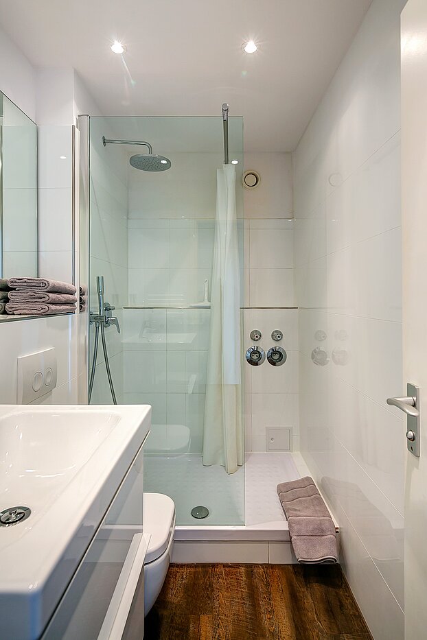 Etagenwohnung mit 1 Zimmer | München-Forstenried | 2111ML1 | Bad mit Dusche...