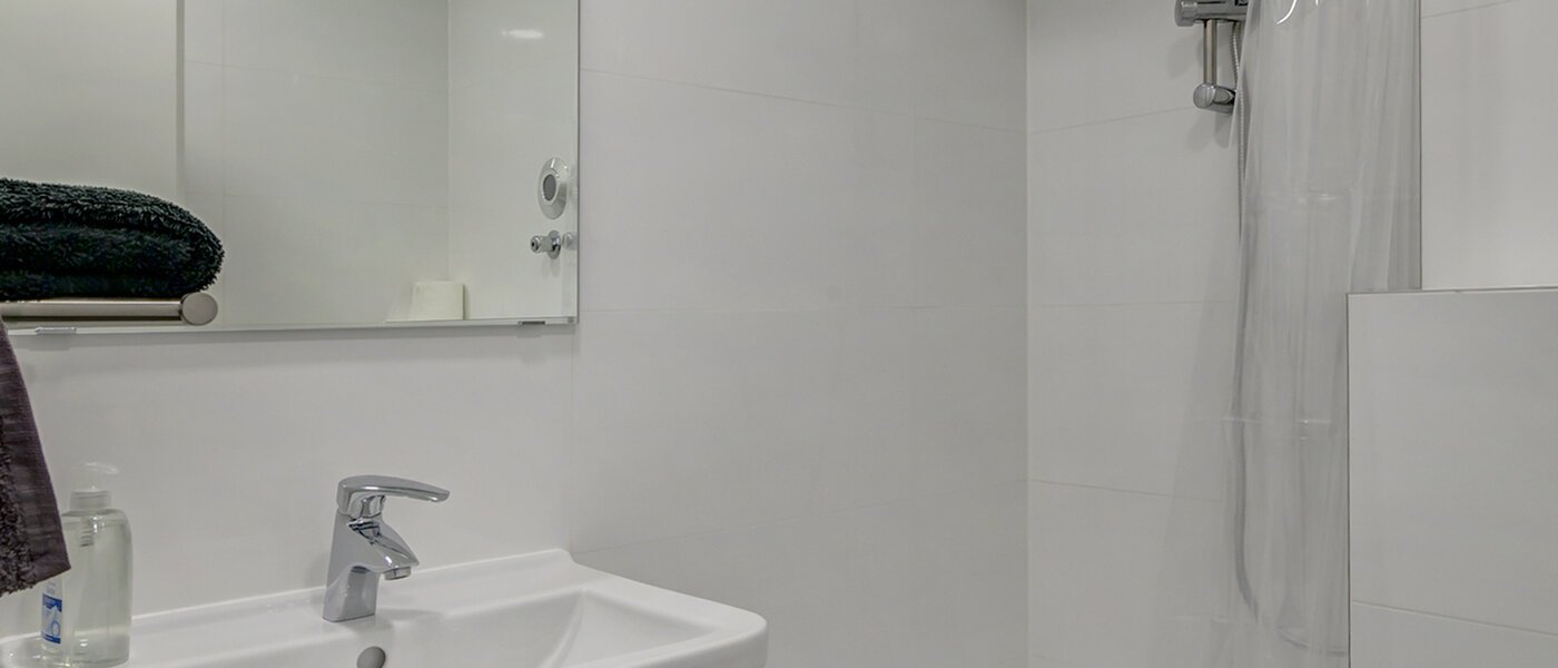 Apartment München Schwabing-Nord (zw. Leopoldstraße & Englischen Garten) 01 Badezimmer 10010