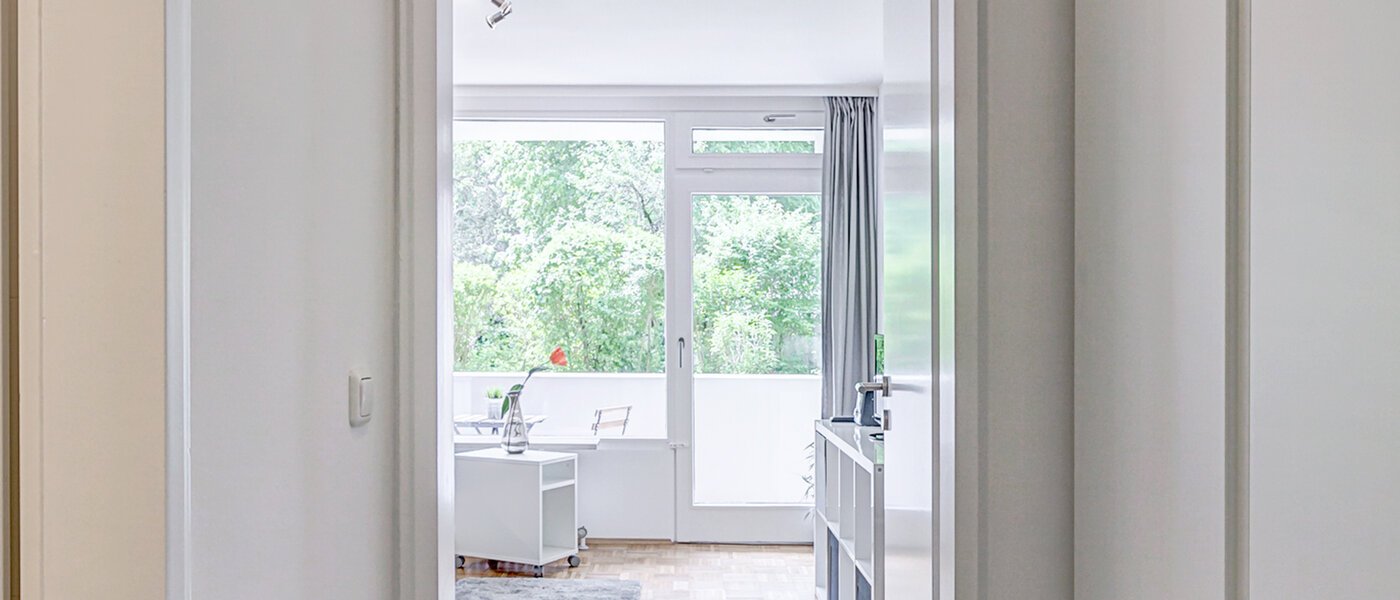 Apartment München Schwabing-Nord (zw. Leopoldstraße & Englischen Garten) 01 Flur/Gang 10010