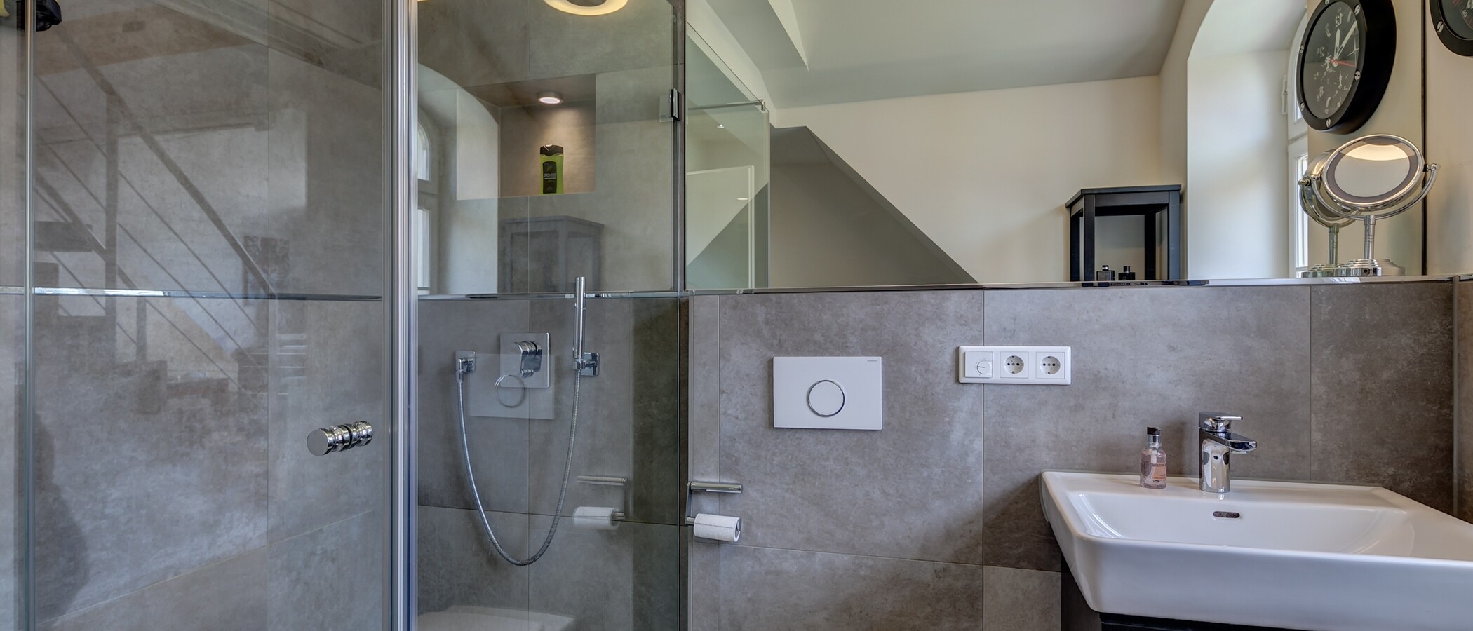 Galeriewohnung München Schwabing (rechts der Leopoldstraße) 03 Badezimmer 10012