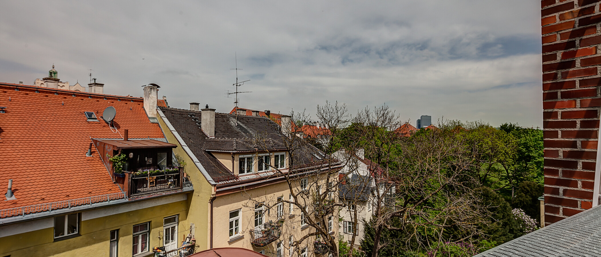 Galeriewohnung München Schwabing (rechts der Leopoldstraße) 02 Aussicht 10012