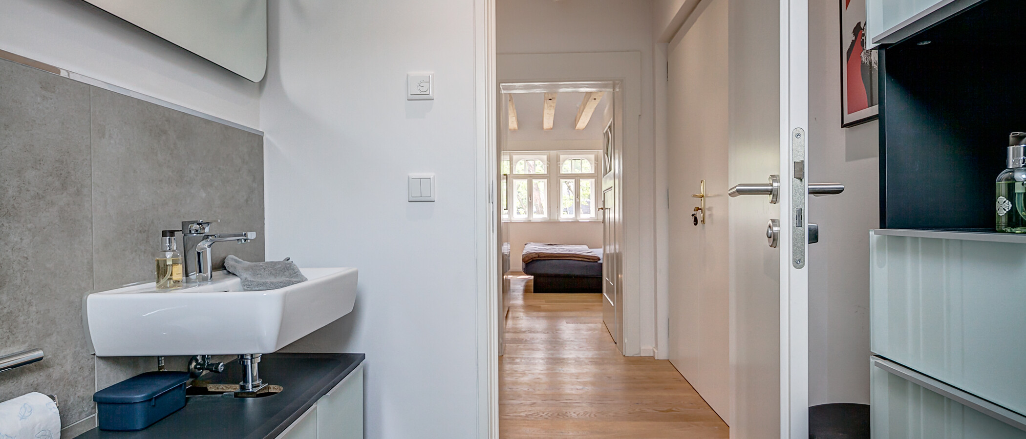 Galeriewohnung München Schwabing (rechts der Leopoldstraße) 03 Gäste-WC 10012