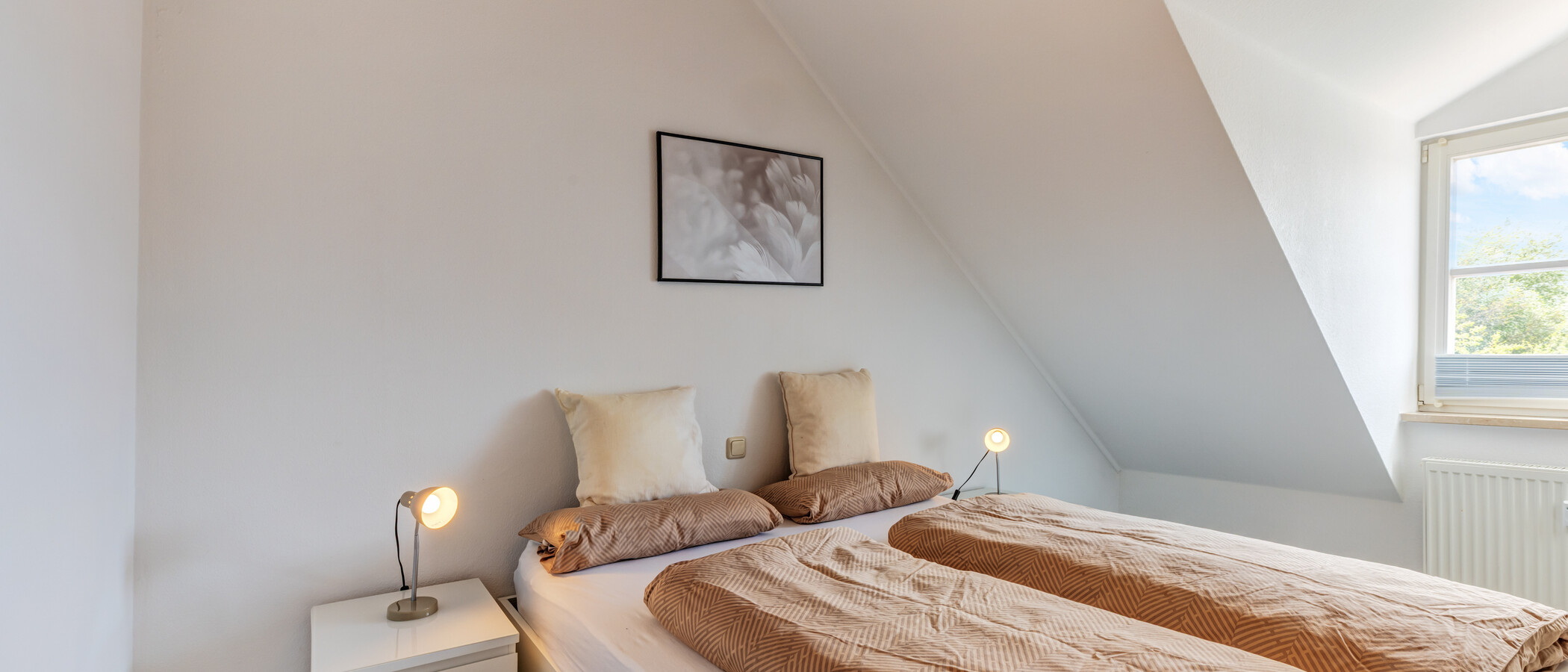 Galeriewohnung Neuried 01 1. Schlafzimmer 10043