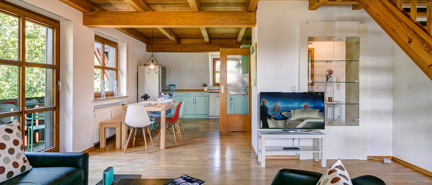 Dachgeschosswohnung München Obermenzing 03 Wohnen 10079