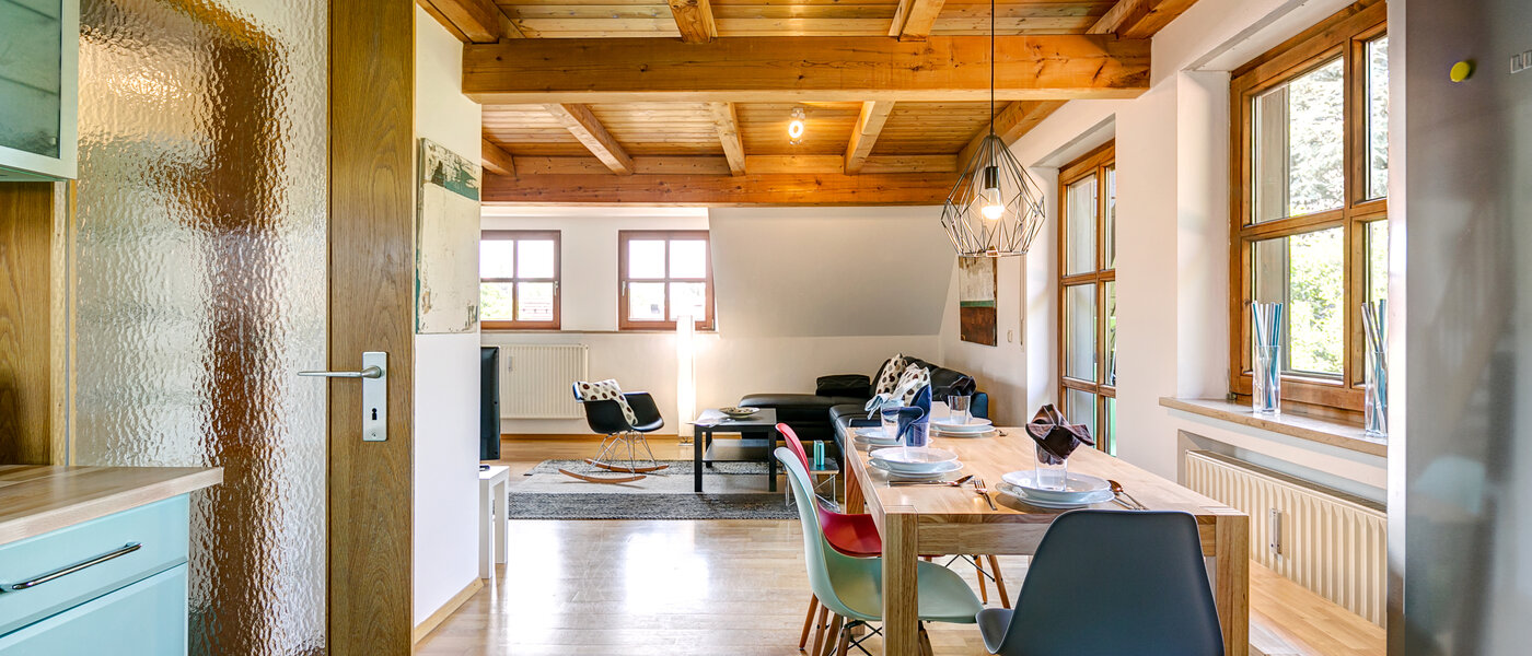 Dachgeschosswohnung München Obermenzing 04 Wohnen 10079